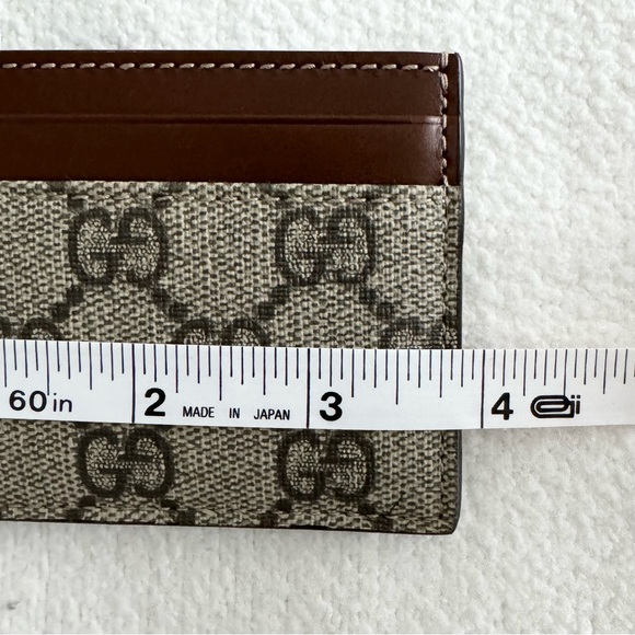 Gucci Beige GG Supreme Card Holder - Picture 11 of 12